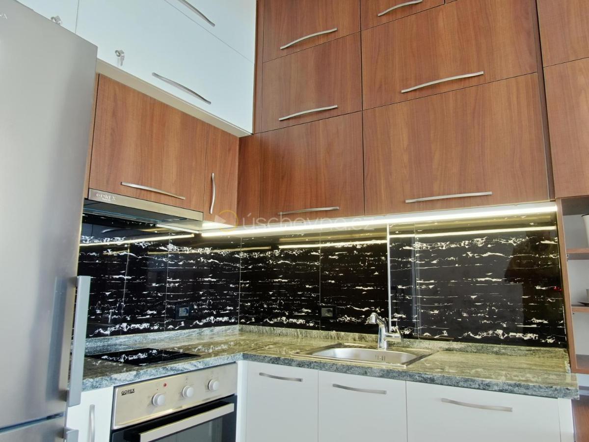 Apartment Cinco 33 Kufrujeme.Cz Durres Exterior photo